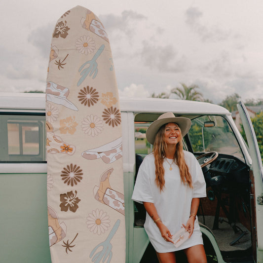 Surf's Up Cowgirl Samira Limited Longboard Waffle Surfboard Sok - SOLD OUT